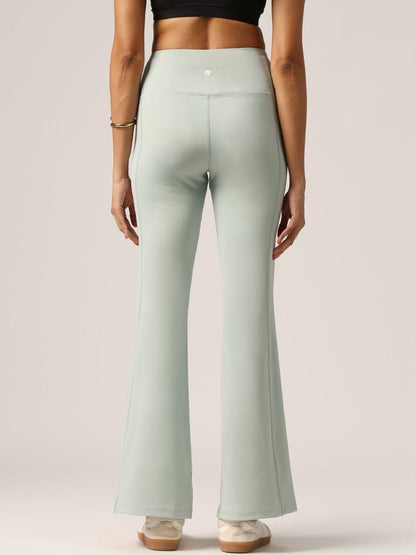 Women Relaxed High-Rise Zip Trousers
