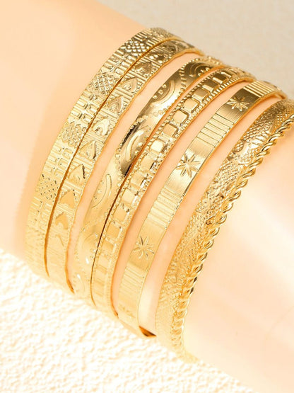 Women 7 Gold-Plated Bangle-Style Bracelet