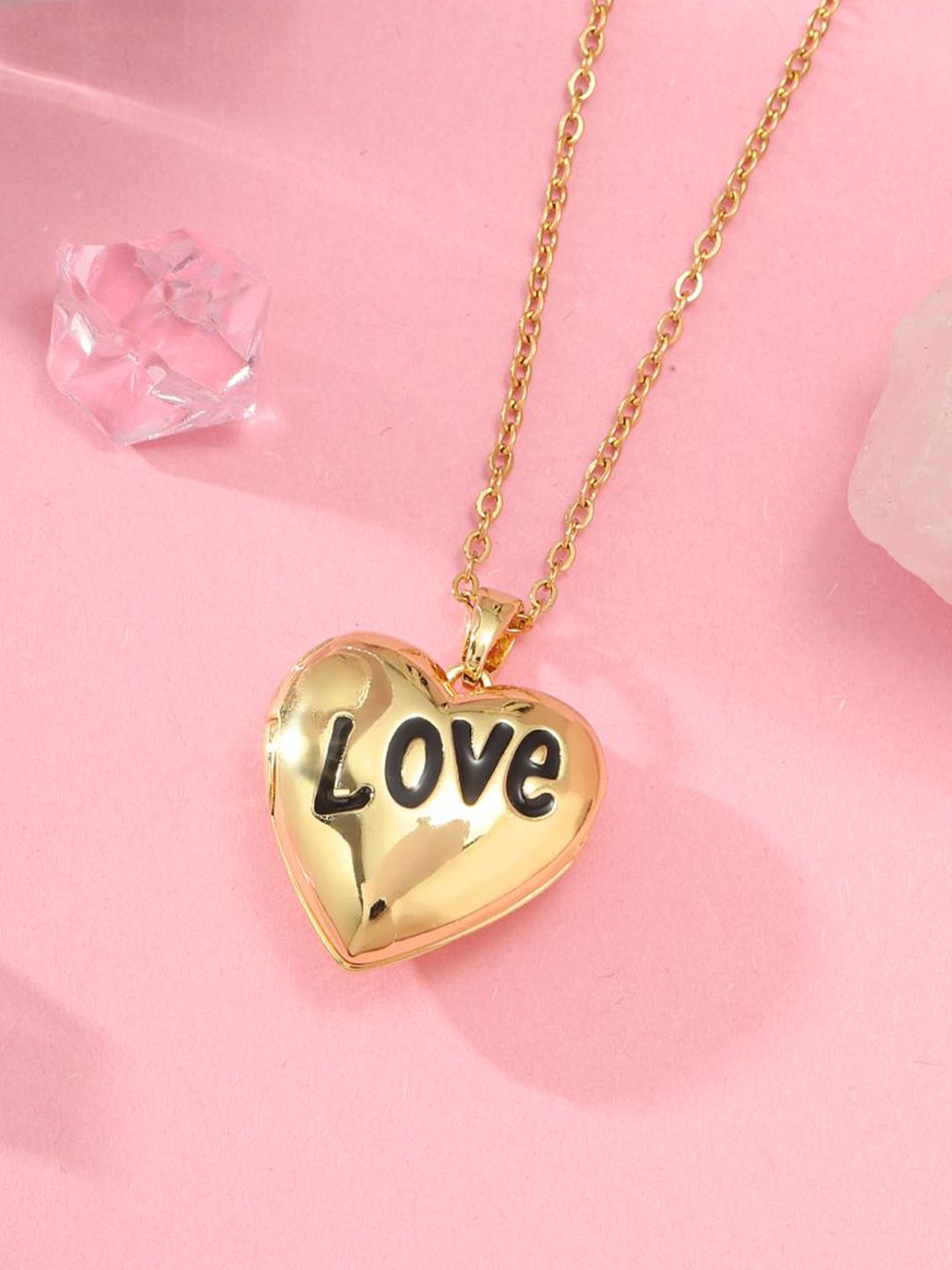 SALTY Heart Shaped Pendant With Chain