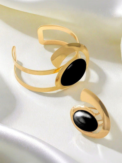 Stone Studded Jewellery Set