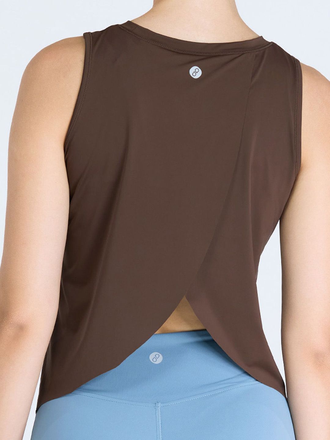 Brown Overlap Tank