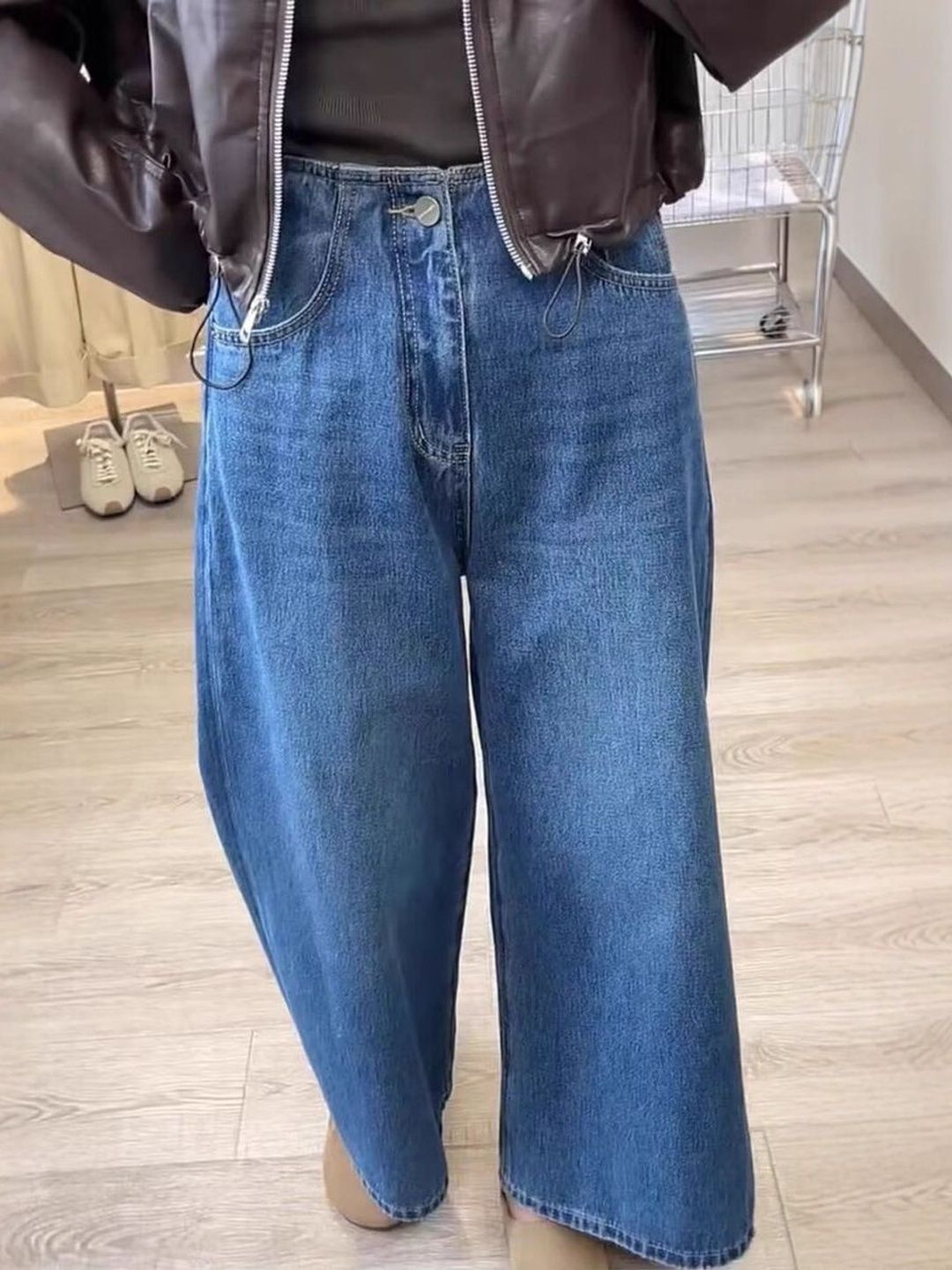 Women Flared Mid-Rise Light Fade Jeans