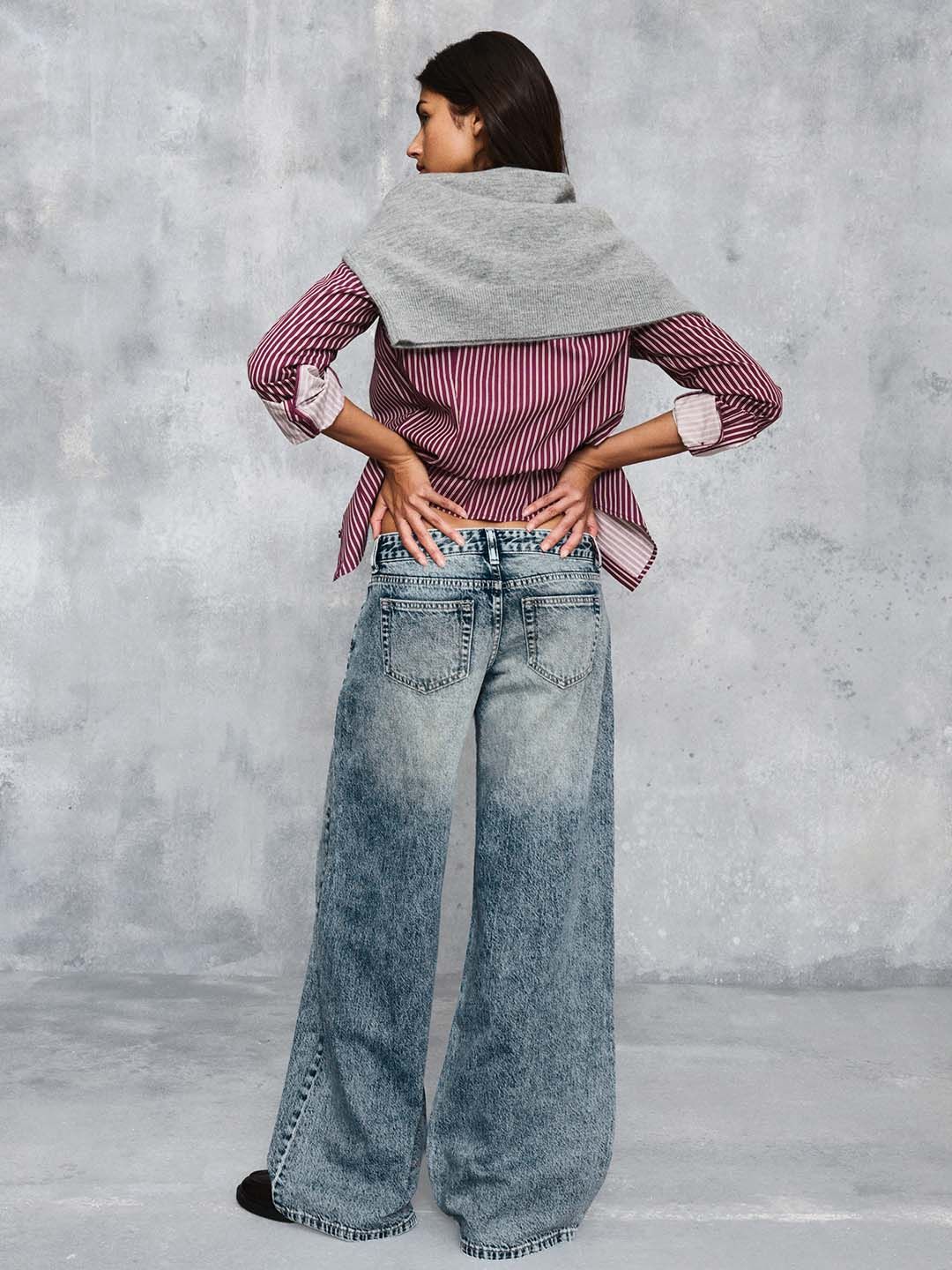 Women Regular Fit Low-Rise Jeans
