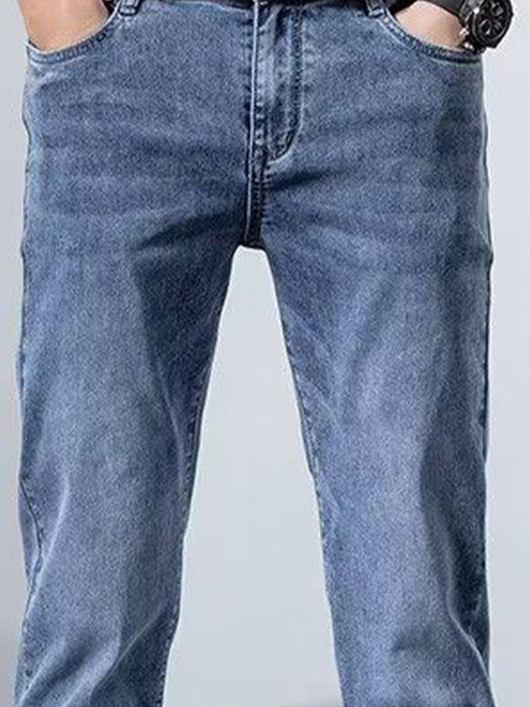 Men Regular Fit Mid-Rise Light Fade Jeans