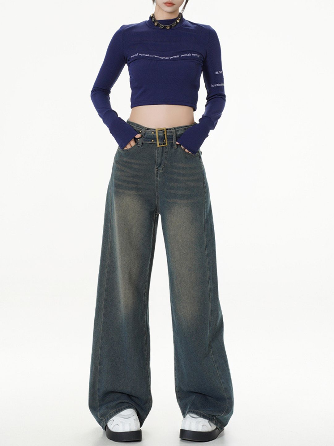 Women Regular Fit Mid-Rise Light Fade Jeans