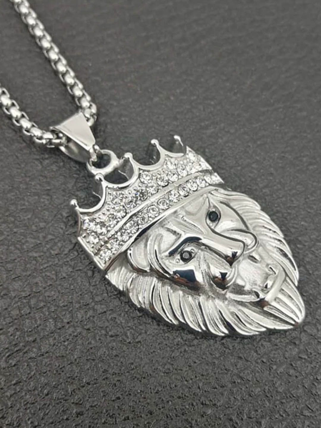 SALTY Men Stainless Steel Animal Shaped Pendants with Chains