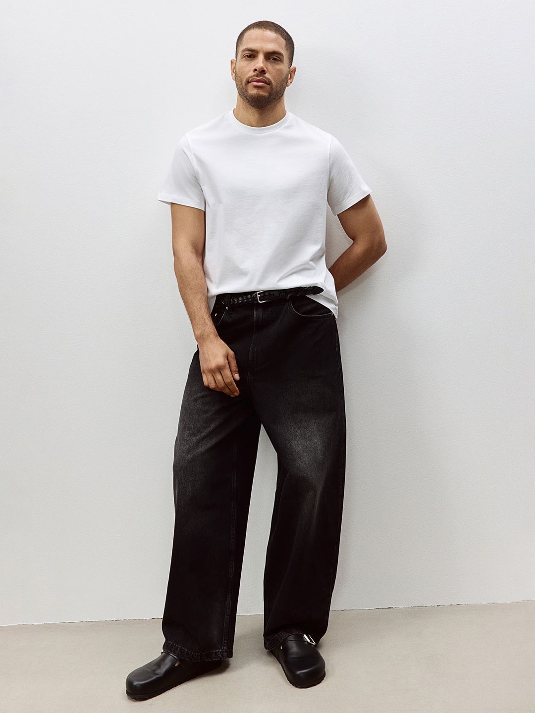 HM Men White Solid Cotton Pure Cotton T-shirt Regular Fit