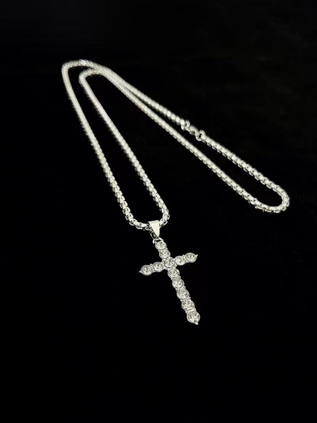SALTY Stainless Steel Geometric Pendant With Chain