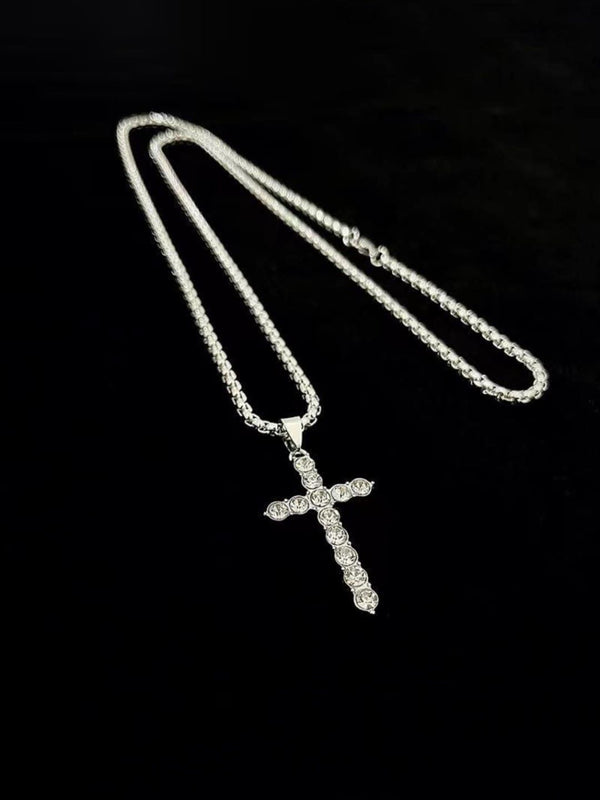 SALTY Stainless Steel Geometric Pendant With Chain