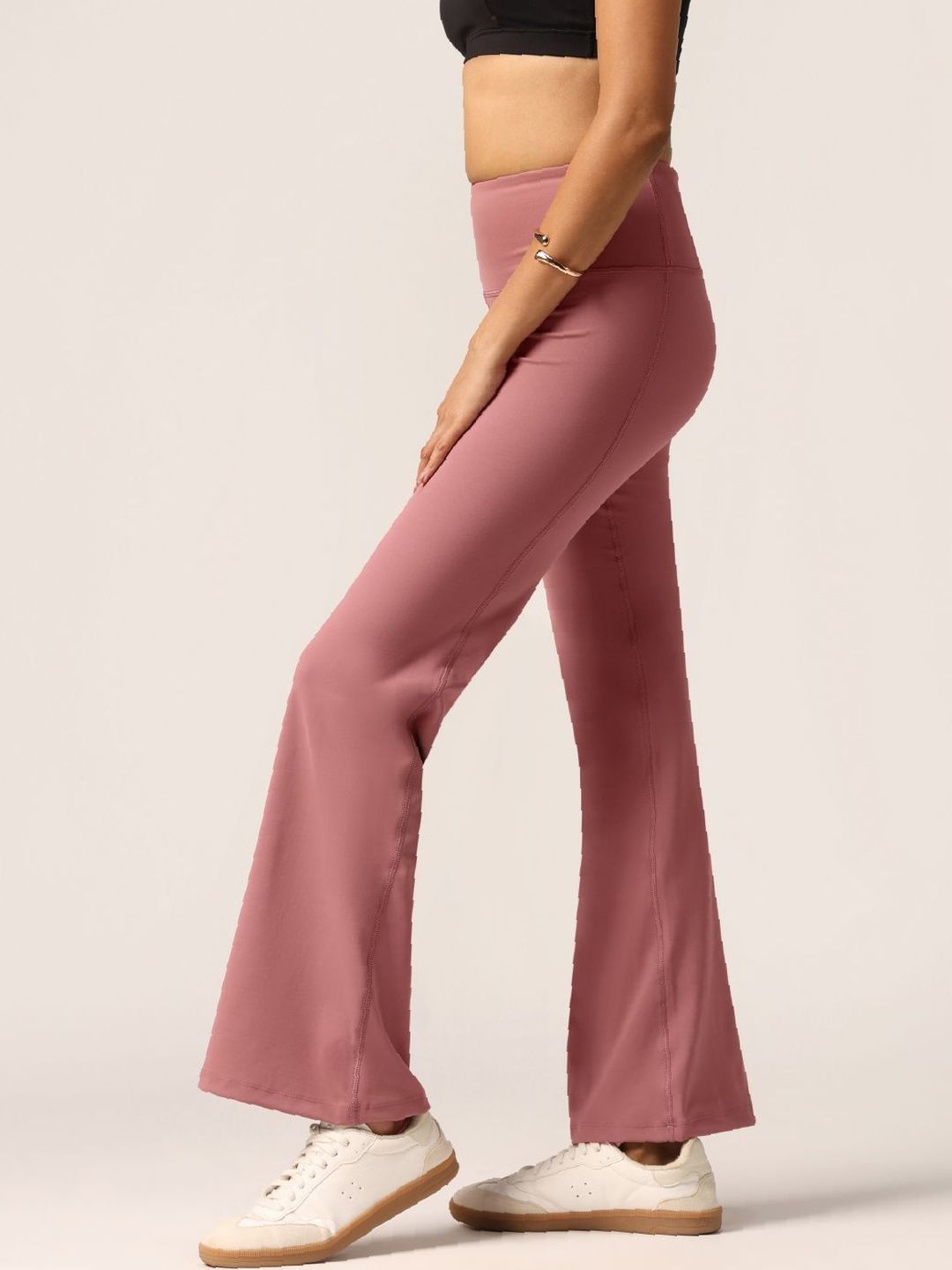 Women Relaxed High-Rise Trousers