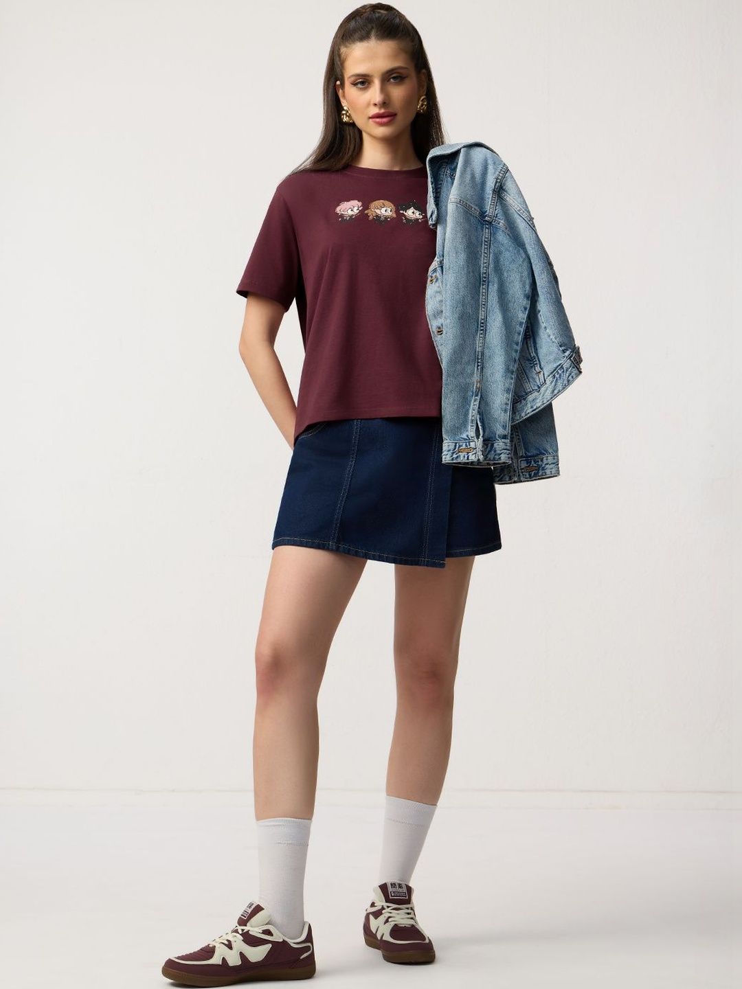 Women Printed Drop-Shoulder Sleeves T-shirt