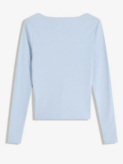 Long sleeve V-neck T-shirt