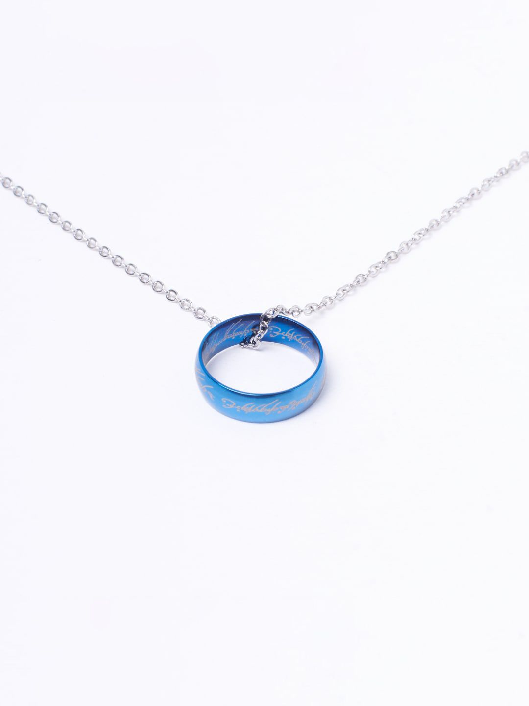 SALTY Men Stainless Steel  Circular Pendants with Chains
