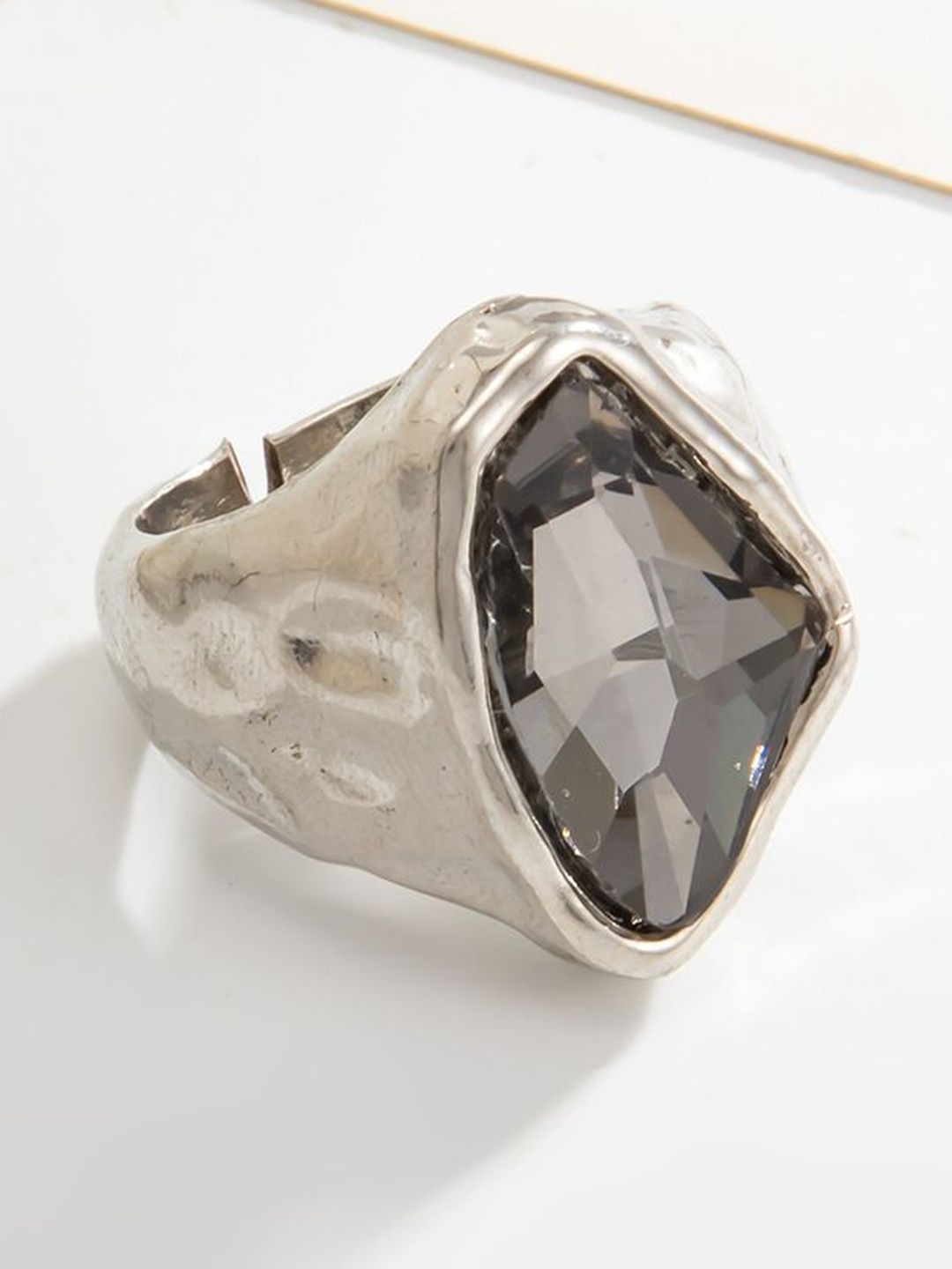 Silver-Plated Stone-Studded Finger Ring