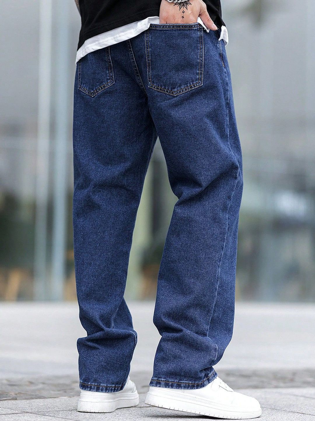 Men Mid-Rise Relaxed Fit Stretchable Jeans