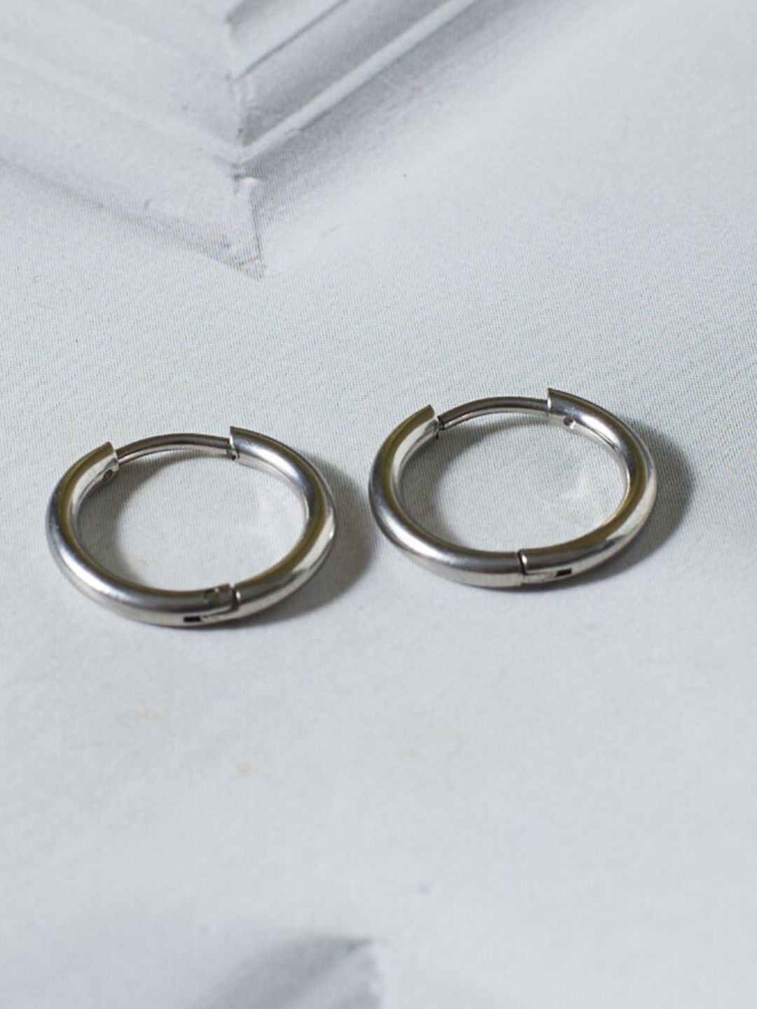 SALTY Men Circular Hoop Earrings