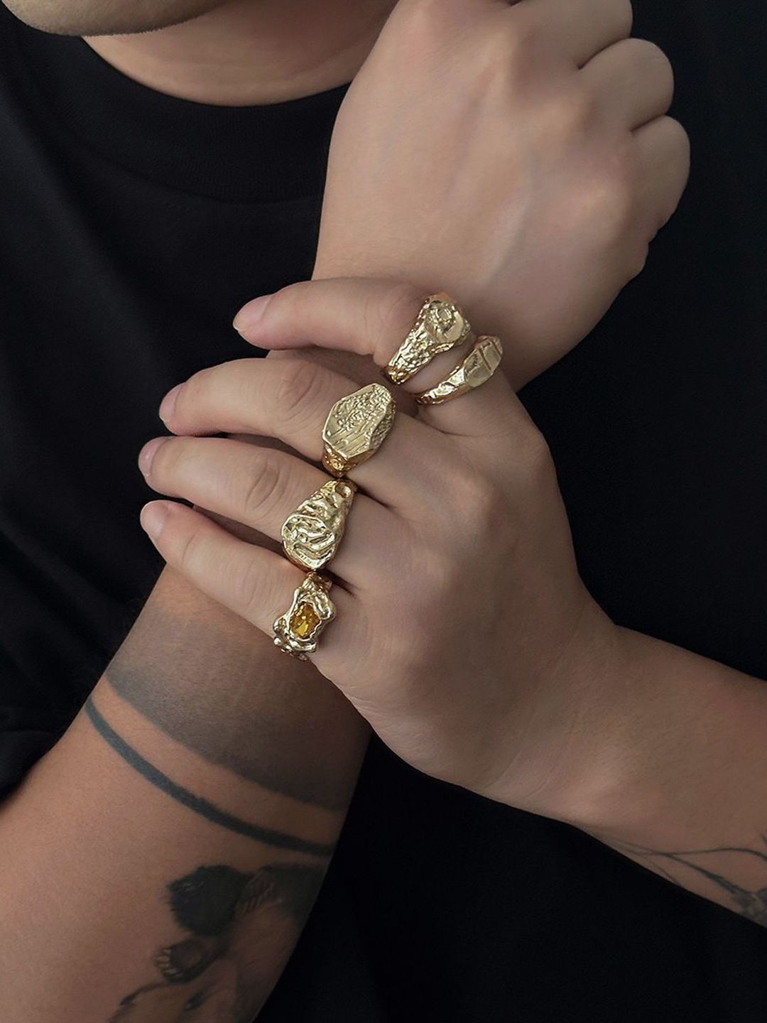 Men Pack of 5 Gold-Plated Stone Studded Finger Rings