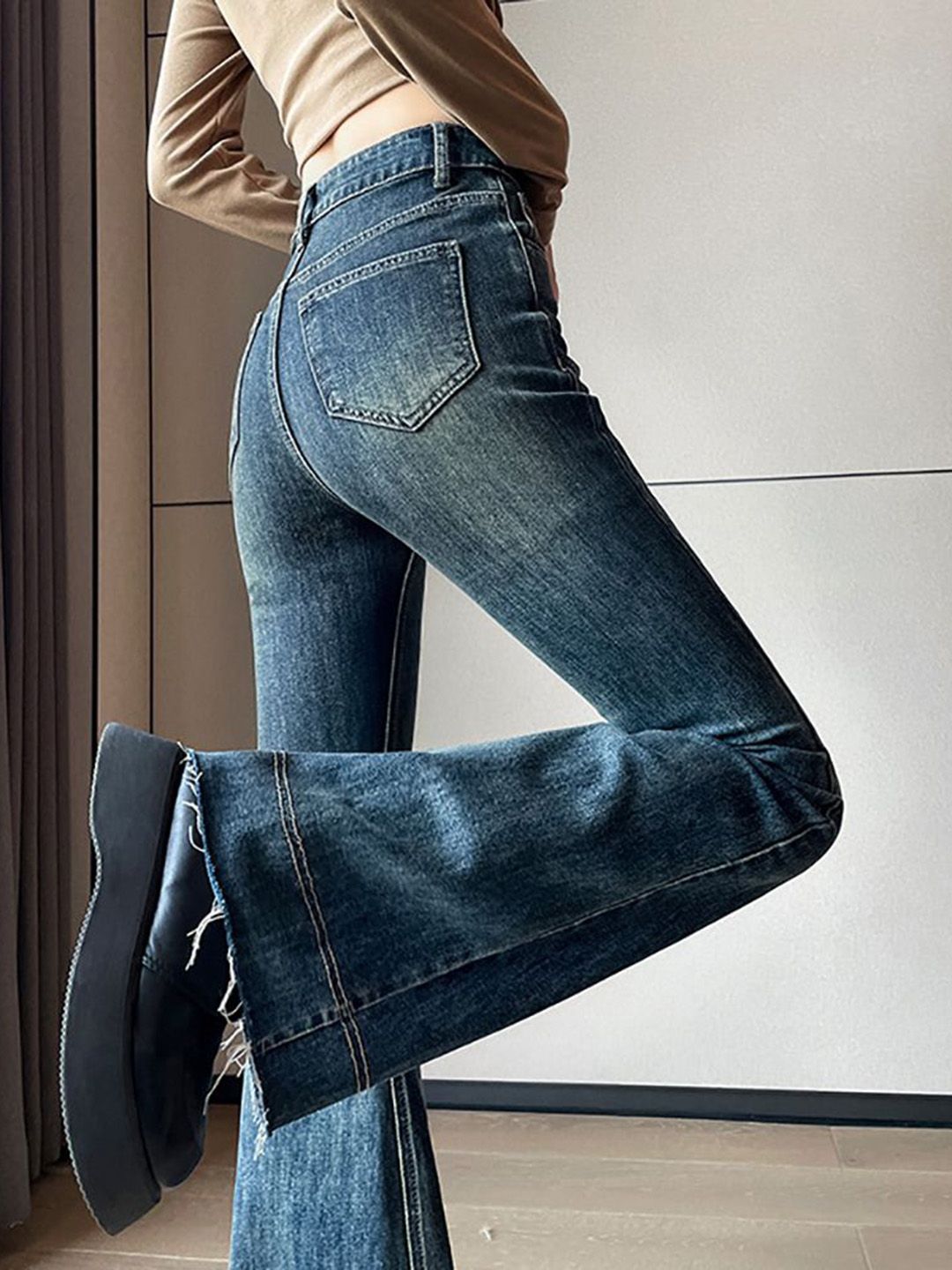 Women Flared Slash Knee Jeans