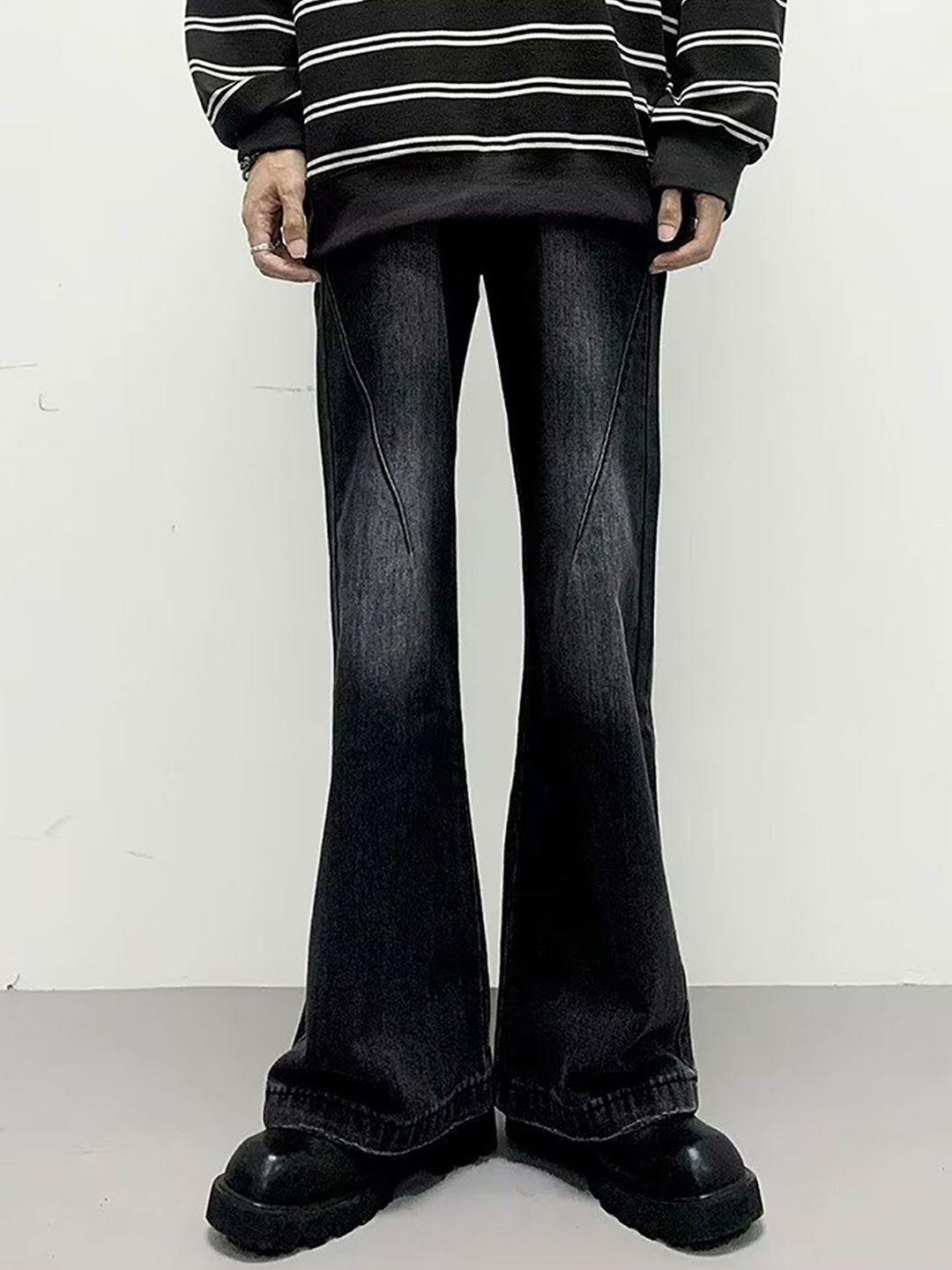 Men Wide Leg Light Fade Jeans