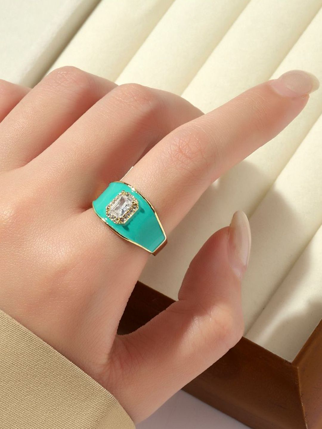 SALTY Stone Studded Bold Ring