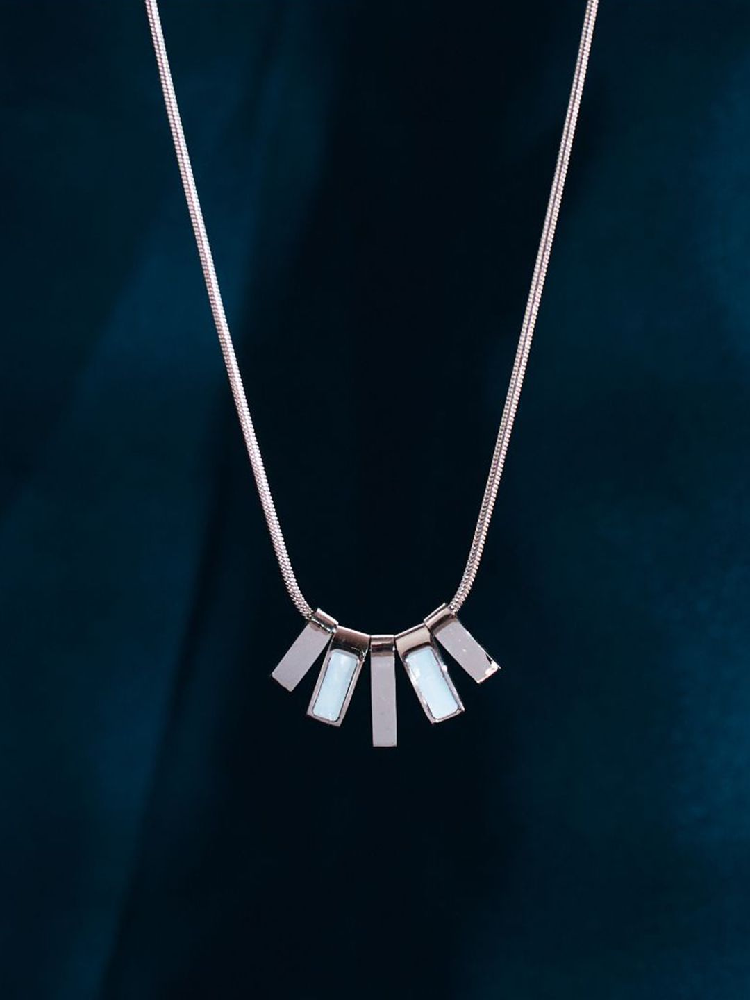 SALTY Stainless Steel Graceful Arch Necklace