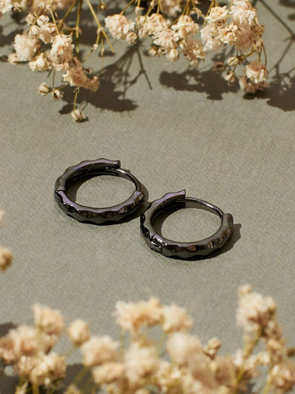 SALTY Men Circular Studs