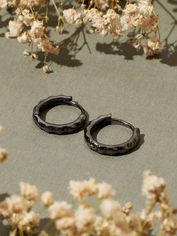 SALTY Men Circular Studs