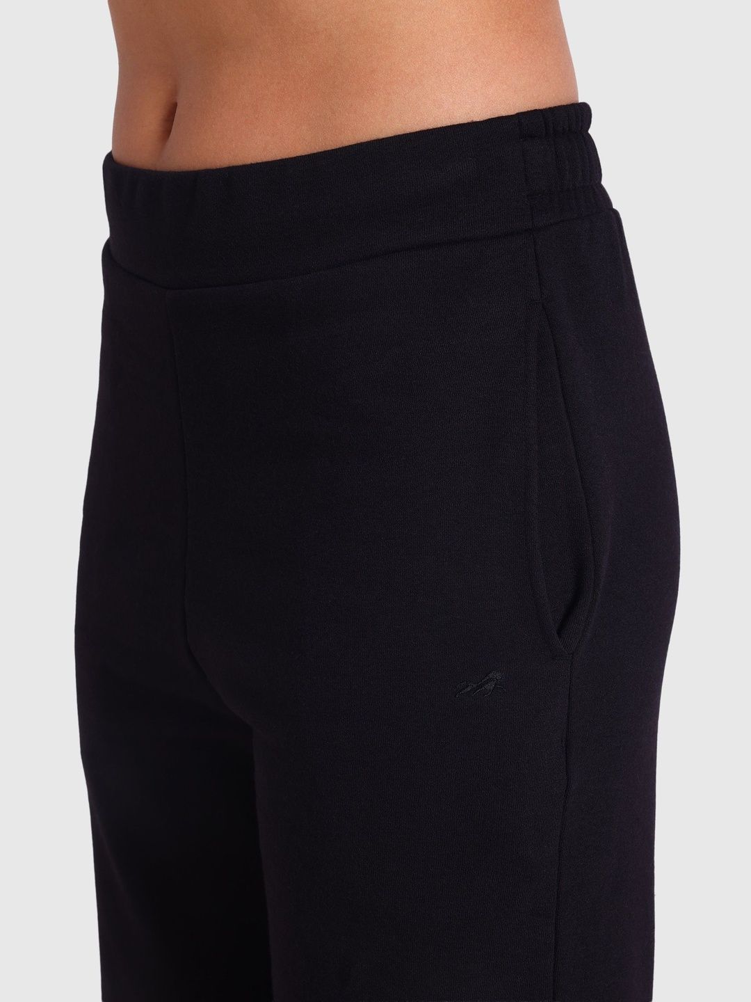 Women MId-Rise Wide Leg Track Pants