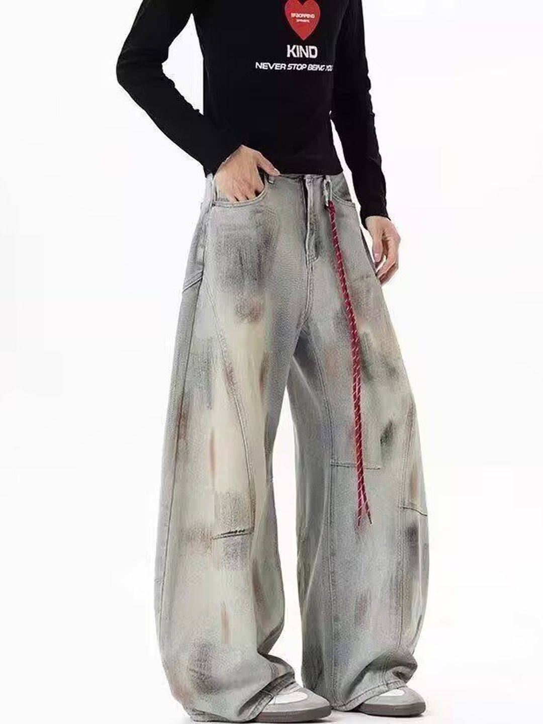 Men Wide Leg Mid-Rise Light Fade Jeans