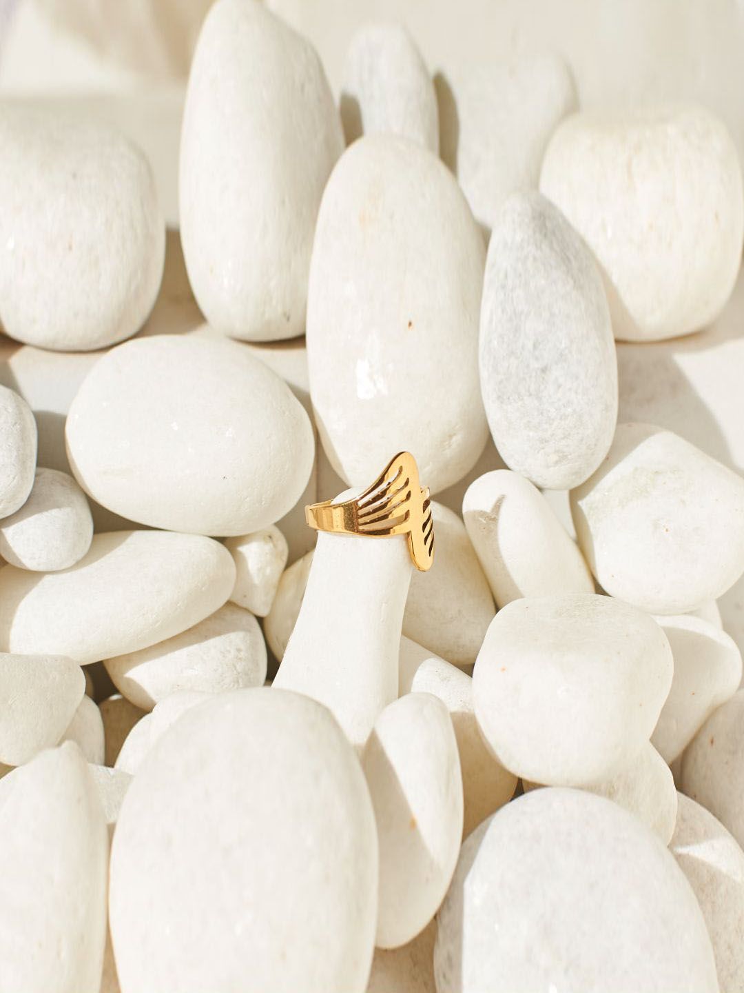 SALTY Textured Round Finger Ring