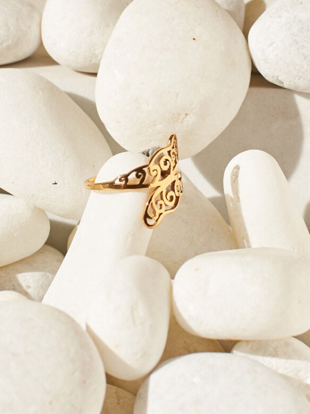 SALTY Women Antique Winged Finger Ring