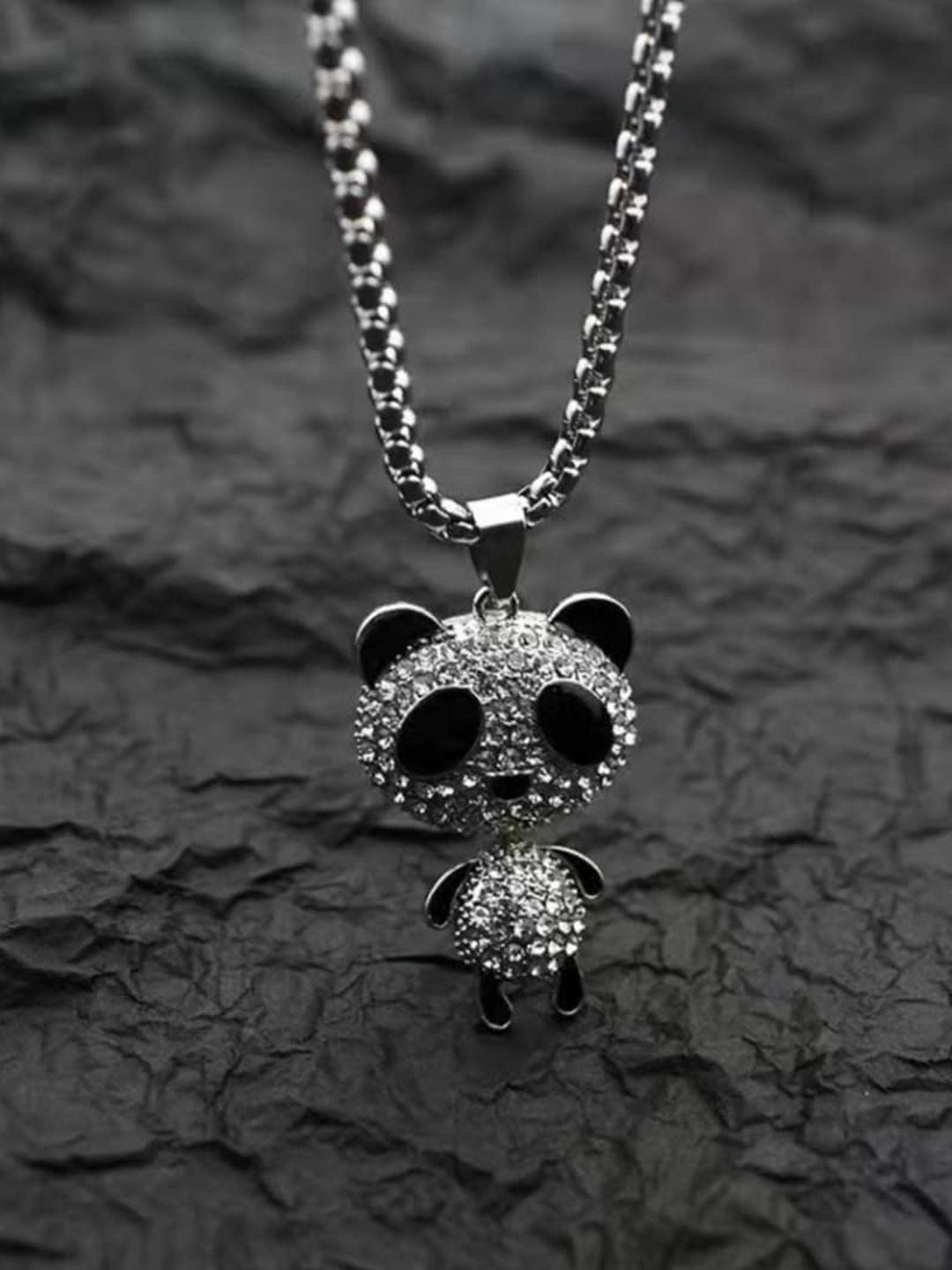 SALTY Contemporary Pendant With Chain
