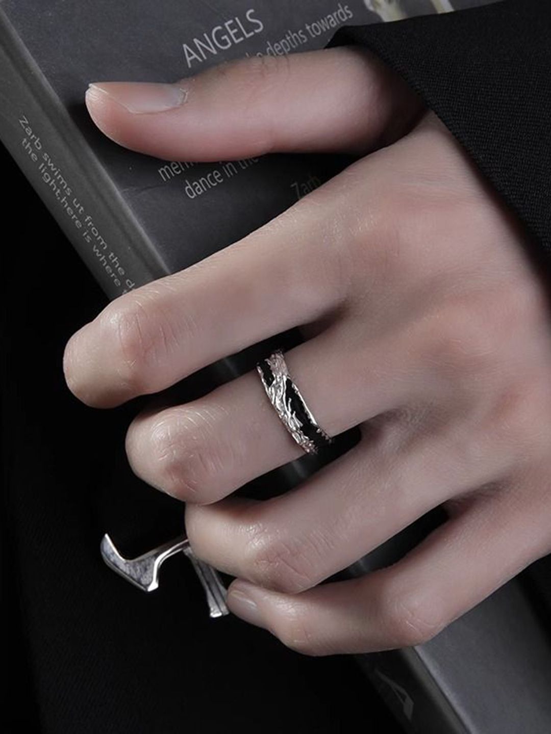 Silver-Plated Finger Ring