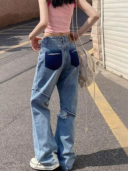 Women Relaxed Fit Mid-Rise Mildly Distressed Light Fade Jeans