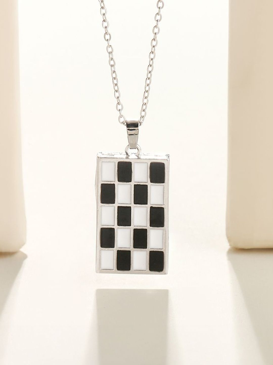 SALTY Women Necklace