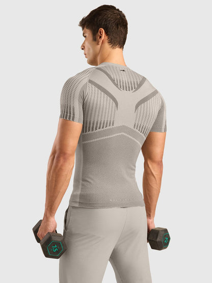 Men Abstract Printed Round Neck Seamless Compression T-shirt