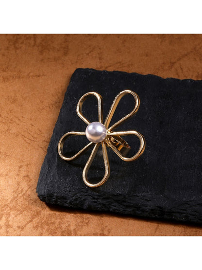 SALTY Floral Finger Ring
