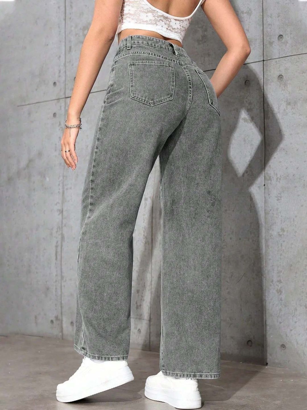 Women Jaguar Wide Leg High-Rise Light Fade Stretchable Jeans