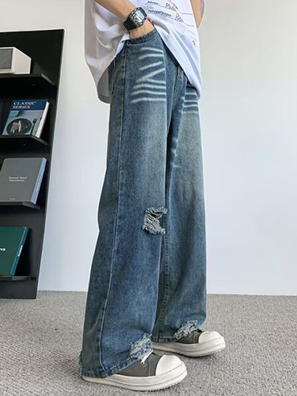 Men Wide Leg Mildly Distressed Jeans