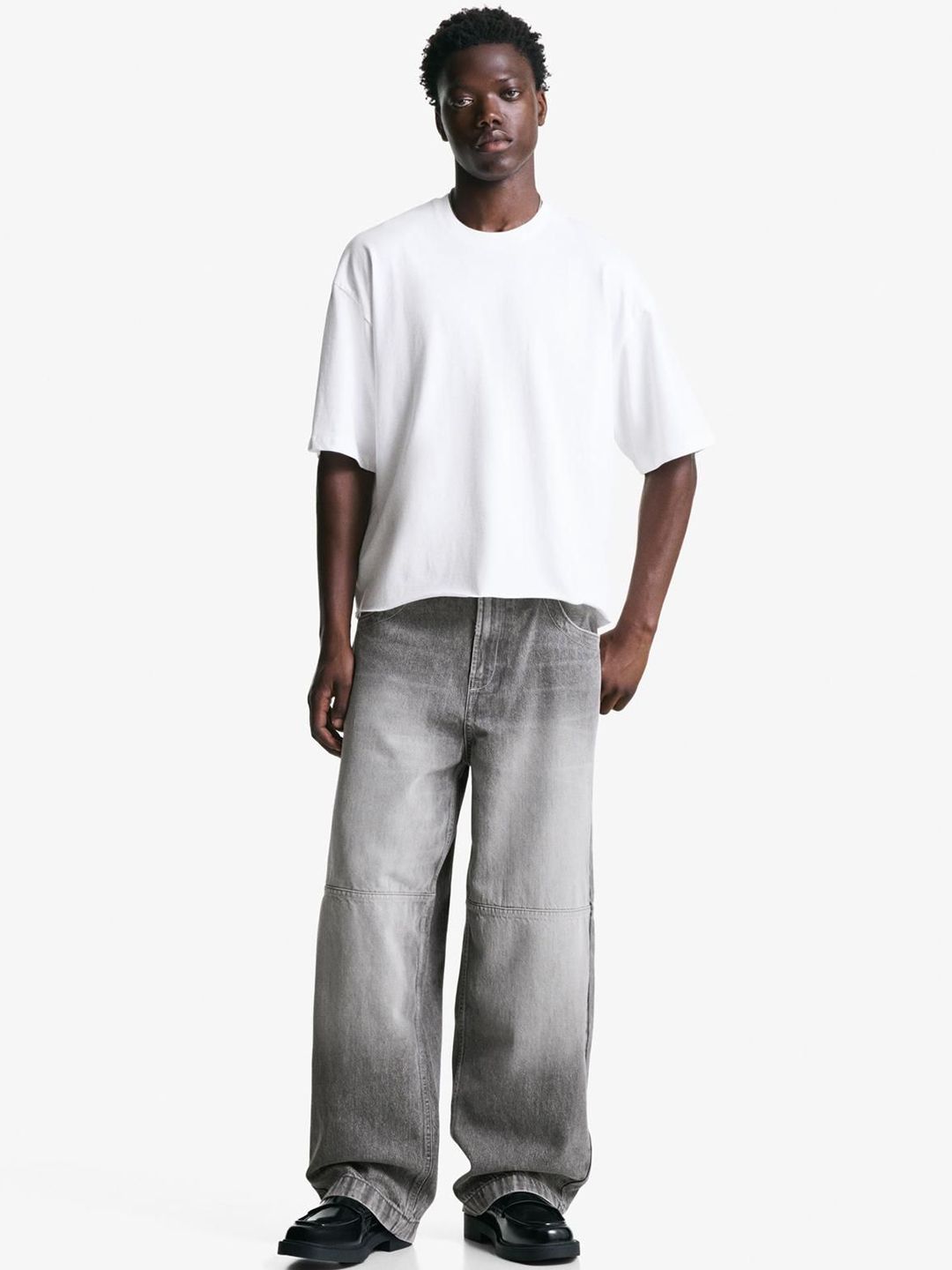 Men Regular Fit Mid-Rise Light Fade Jeans