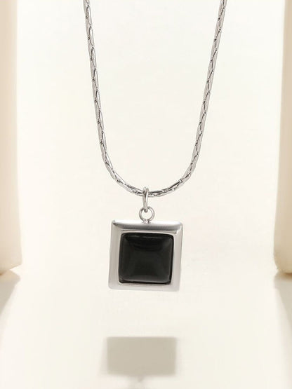 SALTY Artificial Stones Necklace