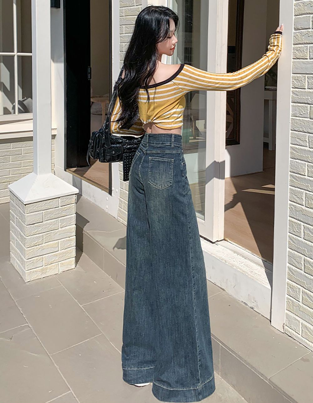 Women Bootcut Light Fade Jeans