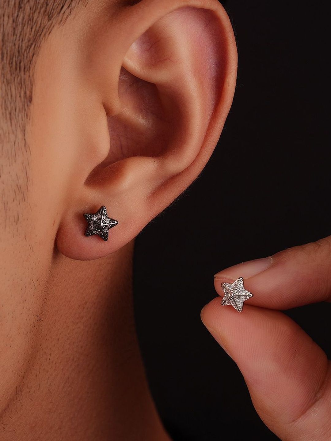 Men Copper Plated Zircon Studded Star Shaped Studs
