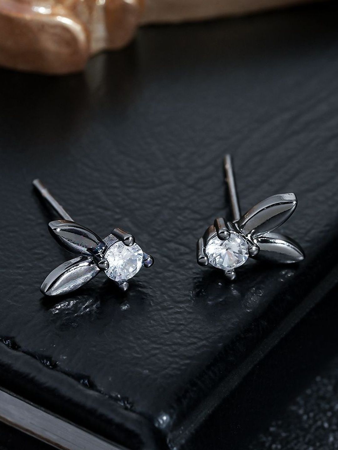 Diamond Shaped Studs Earrings