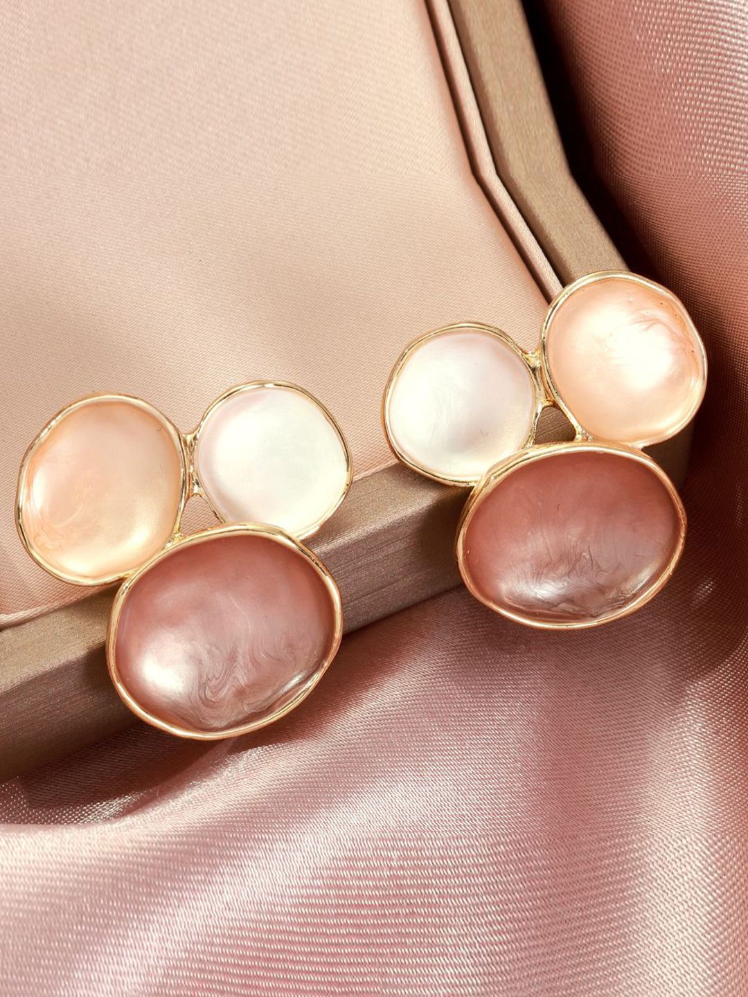 SALTY Contemporary Glossy Bloom Studs