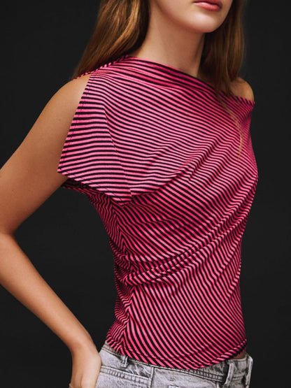 Asymmetric print short sleeve T-shirt