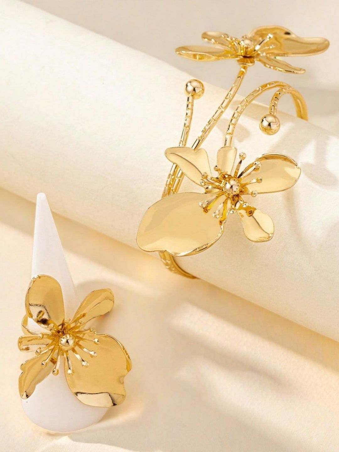 Gold-Plated Stone Studded Jewellery Set