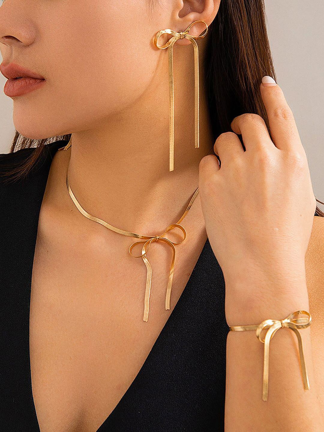 Classic Studs Earrings