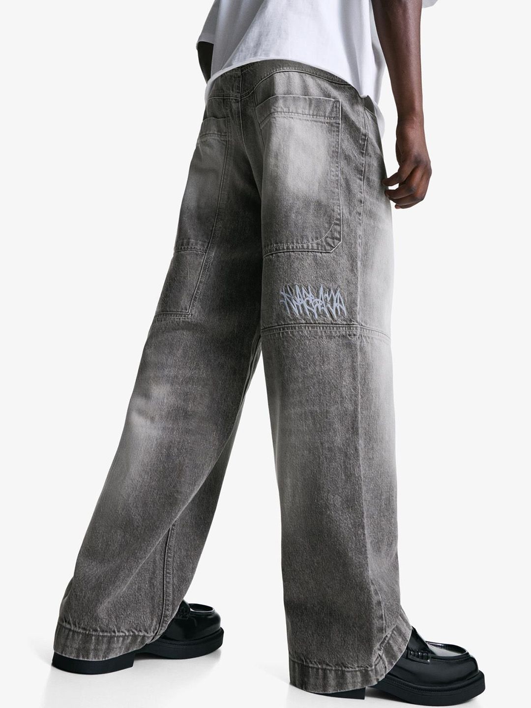 Men Regular Fit Mid-Rise Light Fade Jeans
