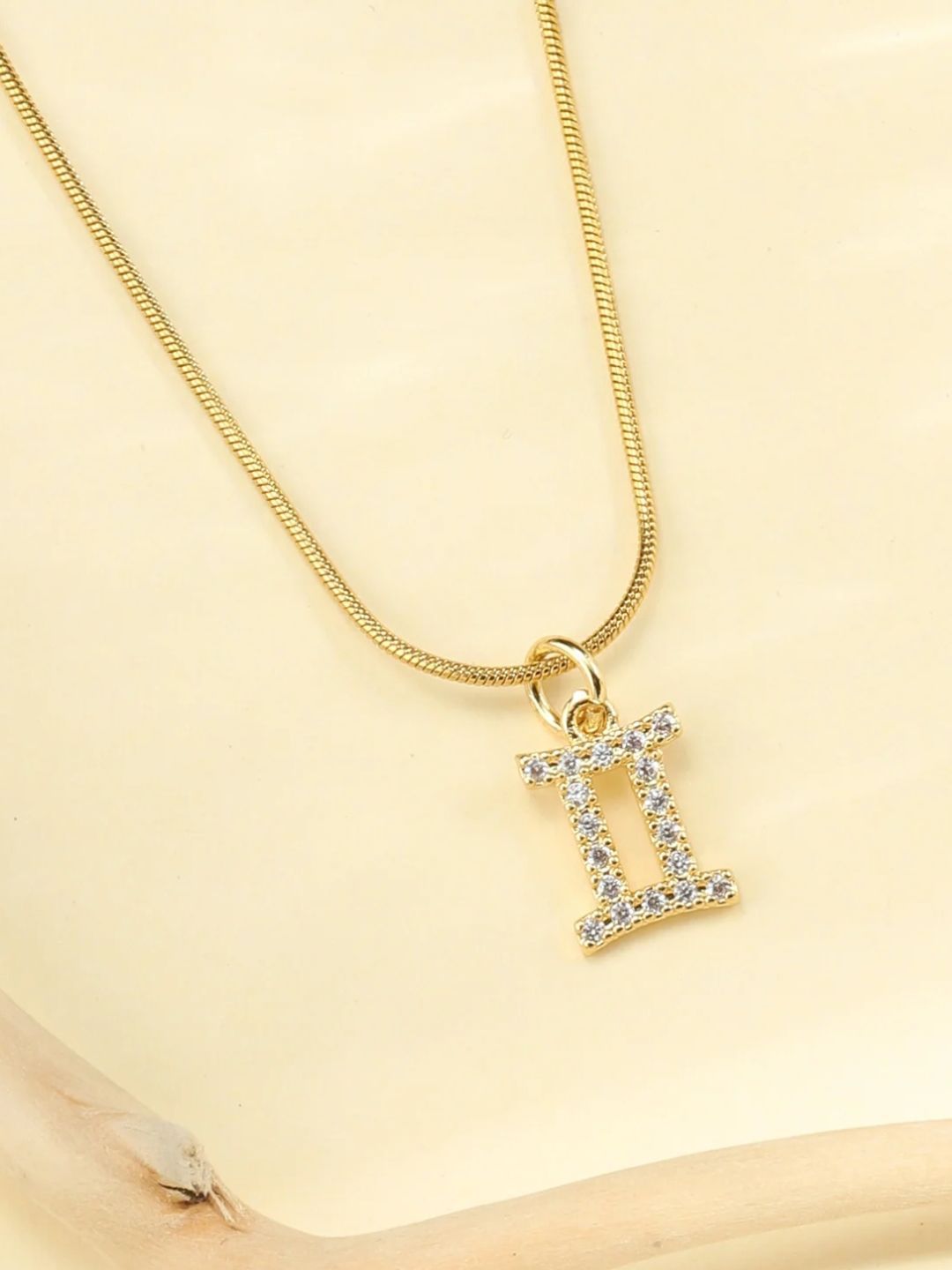 SALTY Set Of 2 Aries & Gemini Pendant With Chain